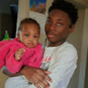 Meet your Posher, Latoya